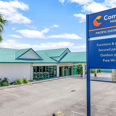 Comfort Hotel Pacific Кливленд Экстерьер фото